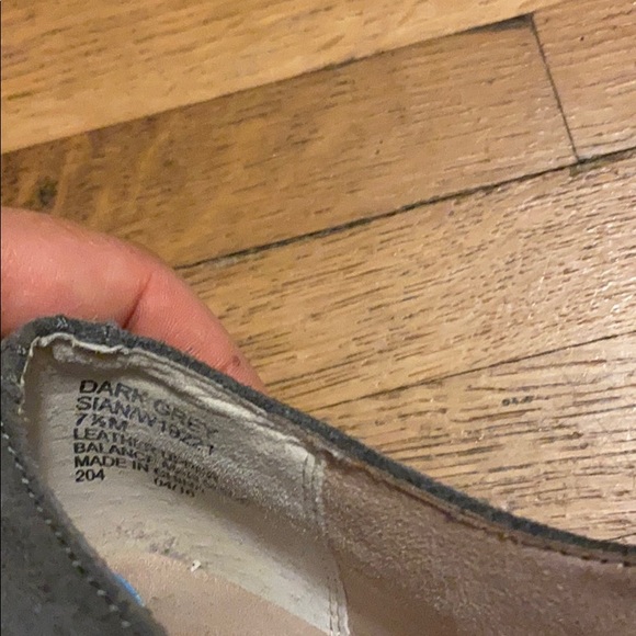 Cynthia Rowley Gray Suede Wingtip Oxfords - Picture 4 of 4